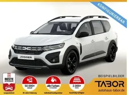 Weiß (weitere farben wählbar) Gebraucht 2022 Dacia Jogger Extreme Van / Kleinbus | 27.440 € (Fairer Preis)