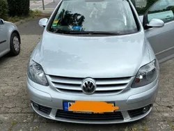 Silber Gebraucht 2006 VW Golf Plus Comfortline Van / Kleinbus | 5.200 € (Etwas zu teuer)