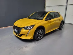 Gelb Gebraucht 2020 Peugeot 208 Allure GT-Line Kleinwagen | 17.950 € (Etwas zu teuer)