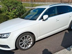 Weiß Gebraucht 2017 Audi A4 Kombi | 15.999 € (Superpreis)