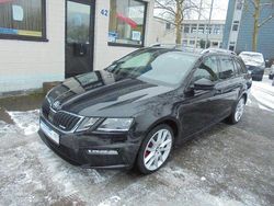 Schwarz Gebraucht 2017 Skoda Octavia RS Kombi | 16.950 € (Etwas zu teuer)
