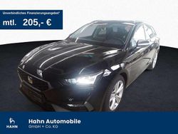 Mitternachtsschwarz Gebraucht 2025 Seat Leon FR Kombi | 25.930 € (Fairer Preis)