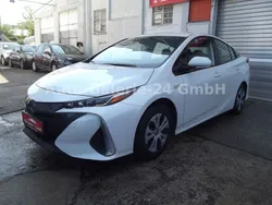 Weiß Gebraucht 2020 Toyota Prius Kleinwagen | 24.990 € (Fairer Preis)