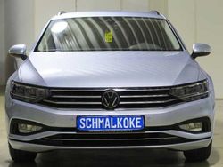 Silber Gebraucht 2022 VW Passat Business Kombi | 22.750 € (Guter Preis)