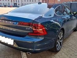 Blau Gebraucht 2020 Volvo S90 Momentum Limousine | 13.200 €