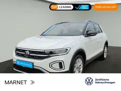 Pure white/schwarz Gebraucht 2024 VW T-Roc Style SUV | 25.930 € (Fairer Preis)