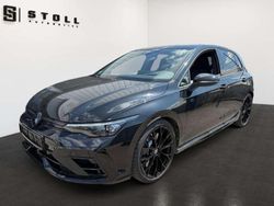 Schwarz Gebraucht 2024 VW Golf VIII Black Edition Limousine | 53.990 €