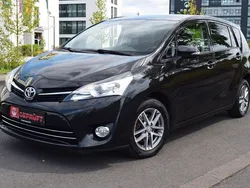 Schwarz Gebraucht 2016 Toyota Verso Skyview Edition Van / Kleinbus | 8.499 € (Guter Preis)