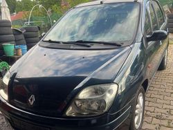 Gebraucht 2002 Renault Scénic Privilege Van / Kleinbus | 2.250 € (Etwas zu teuer)