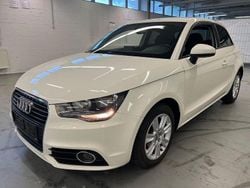 Weiß Gebraucht 2013 Audi A1 Attraction Kleinwagen | 8.490 € (Fairer Preis)