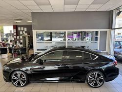 Schwarz Gebraucht 2017 Opel Insignia Business Limousine | 17.990 € (Teuer)