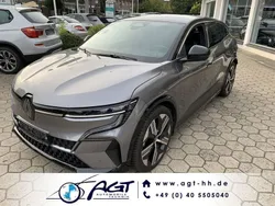 Grau Gebraucht 2022 Renault Mégane Iconic Limousine | 36.980 € (Teuer)