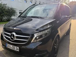 Schwarz Gebraucht 2014 Mercedes V250 Van / Kleinbus | 27.099 € (Teuer)