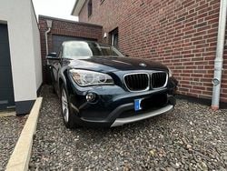 Blau Gebraucht 2012 BMW X1 SUV | 9.200 € (Fairer Preis)
