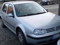 Silber Gebraucht 2001 VW Golf IV Limousine | 1.150 € (Fairer Preis)