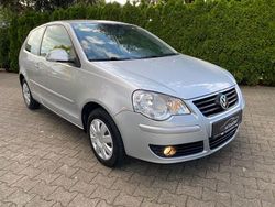 Silber Gebraucht 2006 VW Polo Comfortline Limousine | 2.890 € (Fairer Preis)