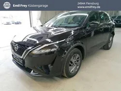 Schwarz Gebraucht 2024 Nissan Qashqai Acenta SUV | 25.980 € (Fairer Preis)