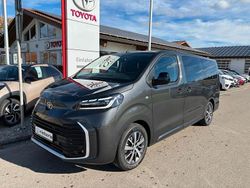 Grau Neu 2025 Toyota Proace Verso Kombi | 49.990 € (Etwas zu teuer)