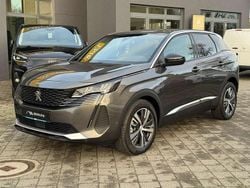 Lackierung platiniumgrau/meta Gebraucht 2024 Peugeot 3008 Allure SUV | 21.950 € (Superpreis)