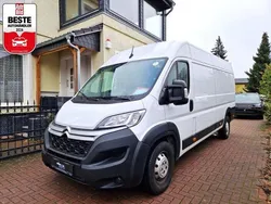 Weiss Gebraucht 2023 Citroën Jumper Van / Kleinbus | 21.880 €