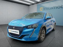 Blau Gebraucht 2021 Peugeot e-208 Kleinwagen | 15.999 € (Guter Preis)