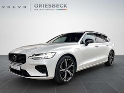 Crystal white pearl / metallic Gebraucht 2022 Volvo V60 Ultimate Kombi | 39.990 € (Fairer Preis)
