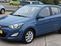 Blau Gebraucht 2014 Hyundai i20 Classic Kleinwagen | 6.990 € (Fairer Preis)