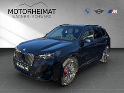 Black sapphire Neu 2025 BMW iX1 Performance SUV | 62.475 € (Teuer)