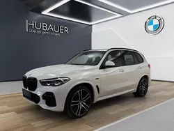 Alpinweiß uni Gebraucht 2022 BMW X5 M Sport SUV | 53.990 € (Guter Preis)