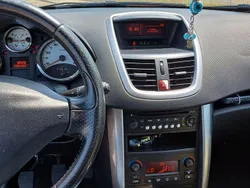 Rot Gebraucht 2007 Peugeot 207 Tendance Limousine | 800 € (Superpreis)