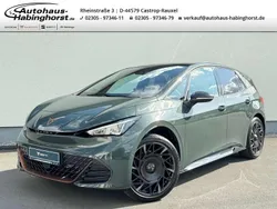 Gruen Gebraucht 2025 Cupra Born VZ Kleinwagen | 46.380 € (Fairer Preis)