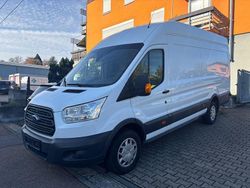 Weiß Gebraucht 2017 Ford Transit Trend Van / Kleinbus | 17.900 € (Etwas zu teuer)