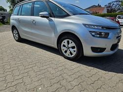 Grau Gebraucht 2016 Citroën Grand C4 Picasso SELECTION Van / Kleinbus | 5.990 € (Fairer Preis)