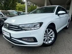 Weiß Gebraucht 2020 VW Passat Business Kombi | 16.999 € (Fairer Preis)