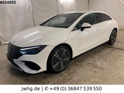 Weiß Gebraucht 2023 Mercedes EQE300 Limousine | 37.850 € (Guter Preis)