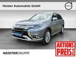 Grau Gebraucht 2019 Mitsubishi Outlander P-HEV Top SUV | 18.490 € (Superpreis)