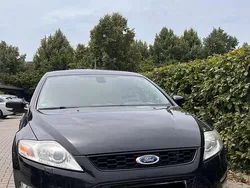 Schwarz Gebraucht 2011 Ford Mondeo Trend Kombi | 5.000 € (Fairer Preis)