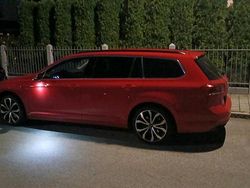 Rot Gebraucht 2021 VW Passat Business Kombi | 16.200 € (Fairer Preis)