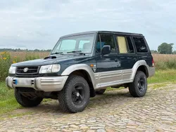 Grün Gebraucht 2001 Hyundai Galloper SUV | 7.500 €