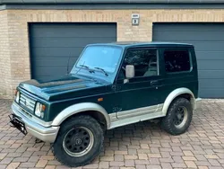 Suzuki Samurai