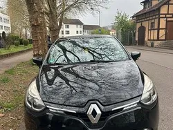 Schwarz Gebraucht 2015 Renault Clio IV Limousine | 5.600 € (Guter Preis)