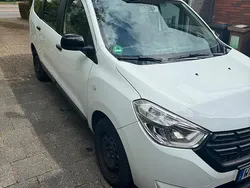 Weiß Gebraucht 2020 Dacia Lodgy Van / Kleinbus | 12.000 €