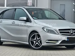 Silber Gebraucht 2012 Mercedes B200 AMG Van / Kleinbus | 7.980 € (Guter Preis)
