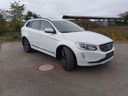 Weiß Gebraucht 2016 Volvo XC60 Summum SUV | 18.800 € (Fairer Preis)