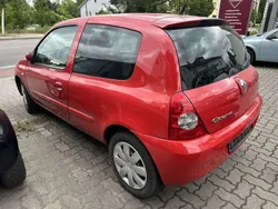 Hellrot Gebraucht 2008 Renault Clio II Campus Kleinwagen | 2.490 € (Fairer Preis)