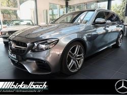 Grau Gebraucht 2018 Mercedes E63 AMG AMG Limousine | 57.300 € (Guter Preis)
