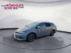 Manhattengrau Gebraucht 2018 Toyota Auris Hybrid Cool Kombi | 18.995 € (Teuer)