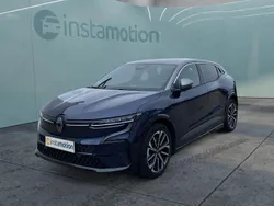 Grau Gebraucht 2023 Renault Mégane Limousine | 30.349 € (Fairer Preis)