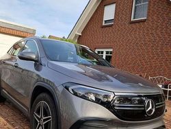 Grau Gebraucht 2021 Mercedes EQA250 AMG line SUV | 26.900 € (Guter Preis)