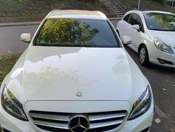 Weiß Gebraucht 2017 Mercedes C200 Avantgarde Kombi | 10.100 € (Guter Preis)